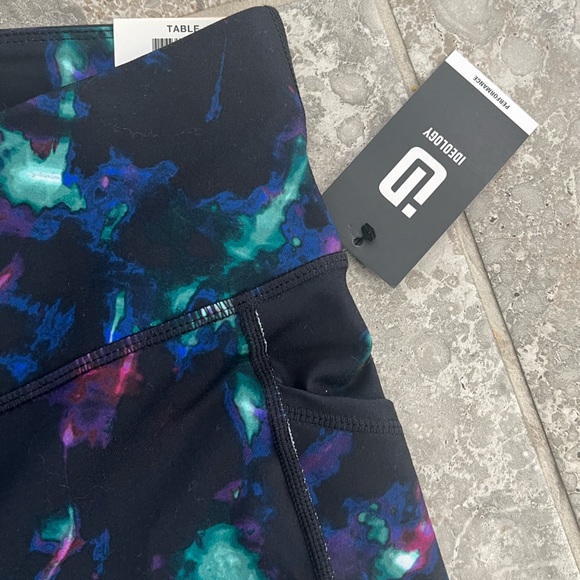 ID Ideology Celestial Sky 7/8 Leggings, Cropped Plus Size 1X New w/Tag - Picture 9 of 12